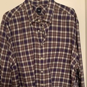 Gap button up shirt